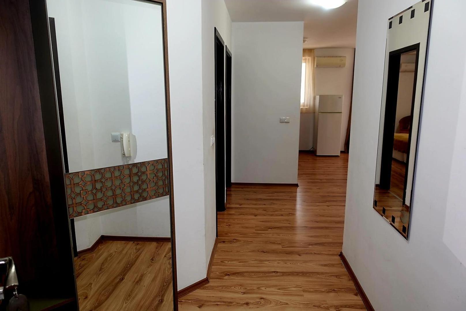 Millennium Apart Complex Aparthotel Sveti Vlas Exteriör bild