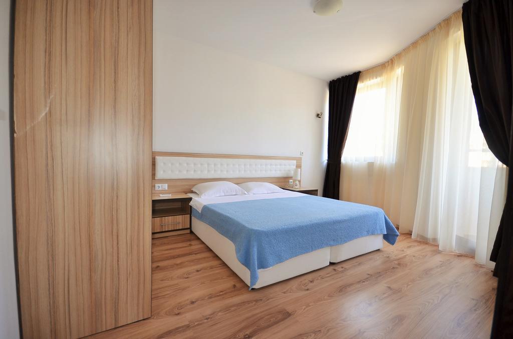 Millennium Apart Complex Aparthotel Sveti Vlas Exteriör bild
